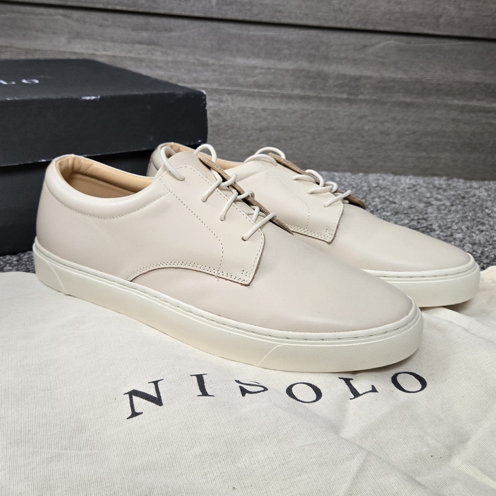 Nisolo Men's Low-Top Sneakers in Light Beige